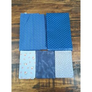 Lot‎ of Fabric, shades of blue, floral, 10oz